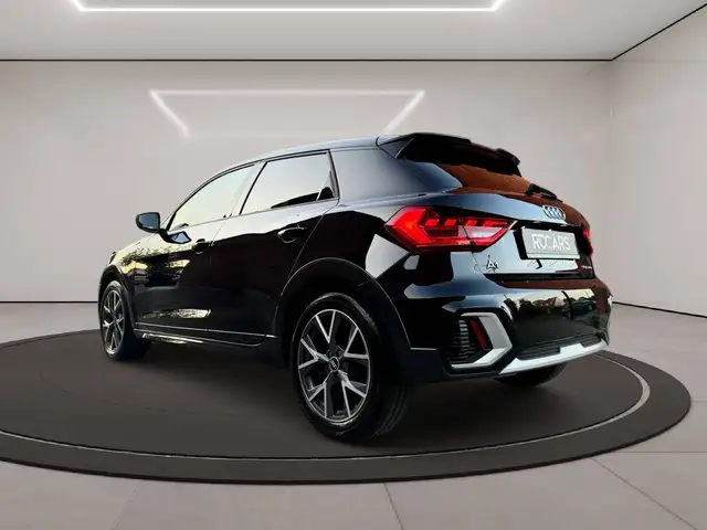 Audi A1 view 8