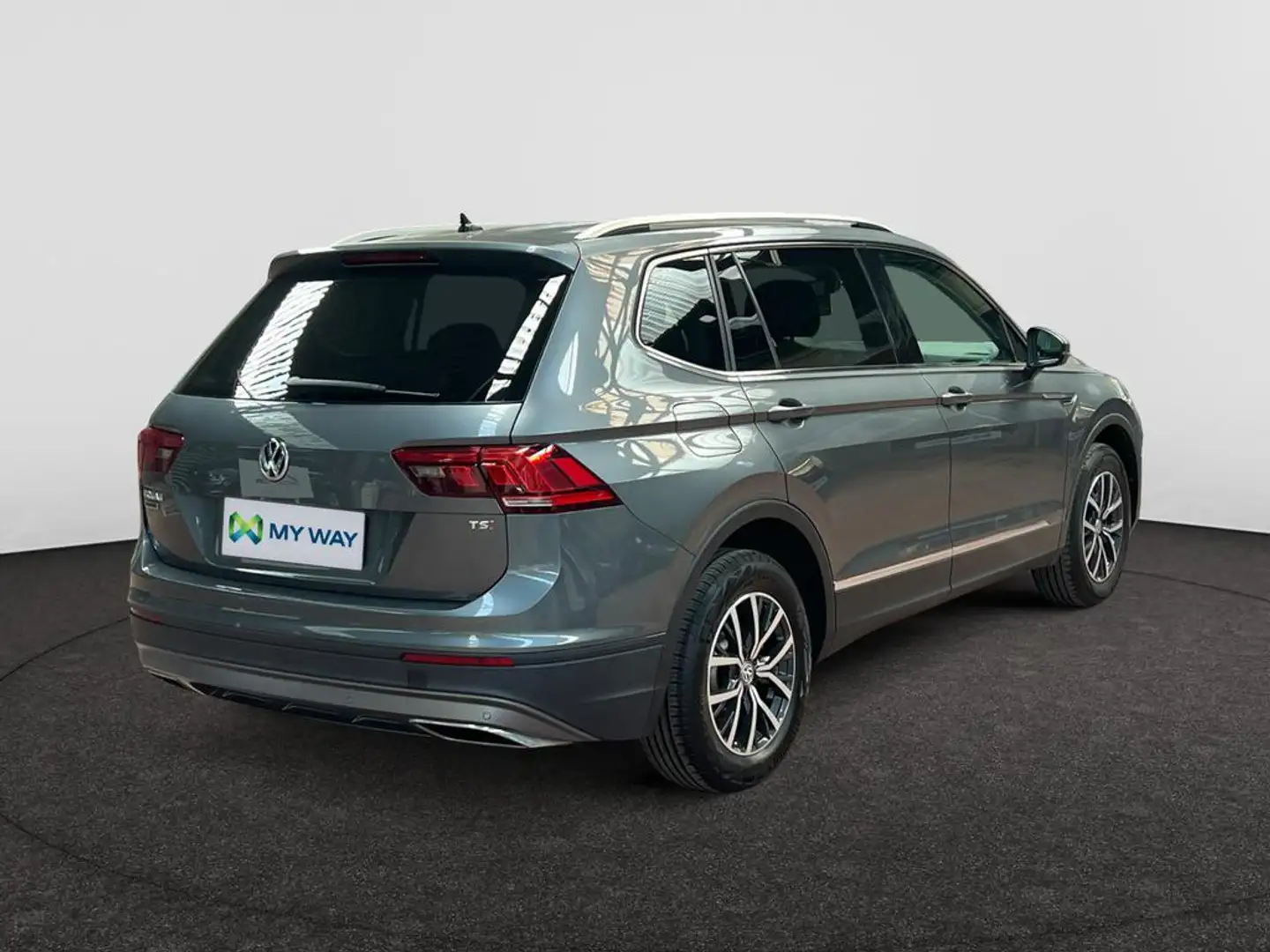 Volkswagen Tiguan Allspace Tiguan Allspace Comfortline 1.4 TSI ACT  110 kW (1 Gris - 2