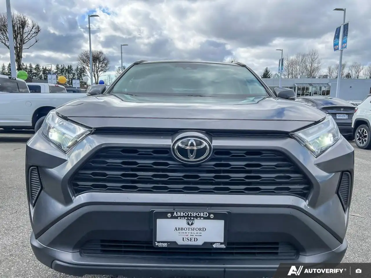 Toyota RAV 4 снимка Toyota RAV 4