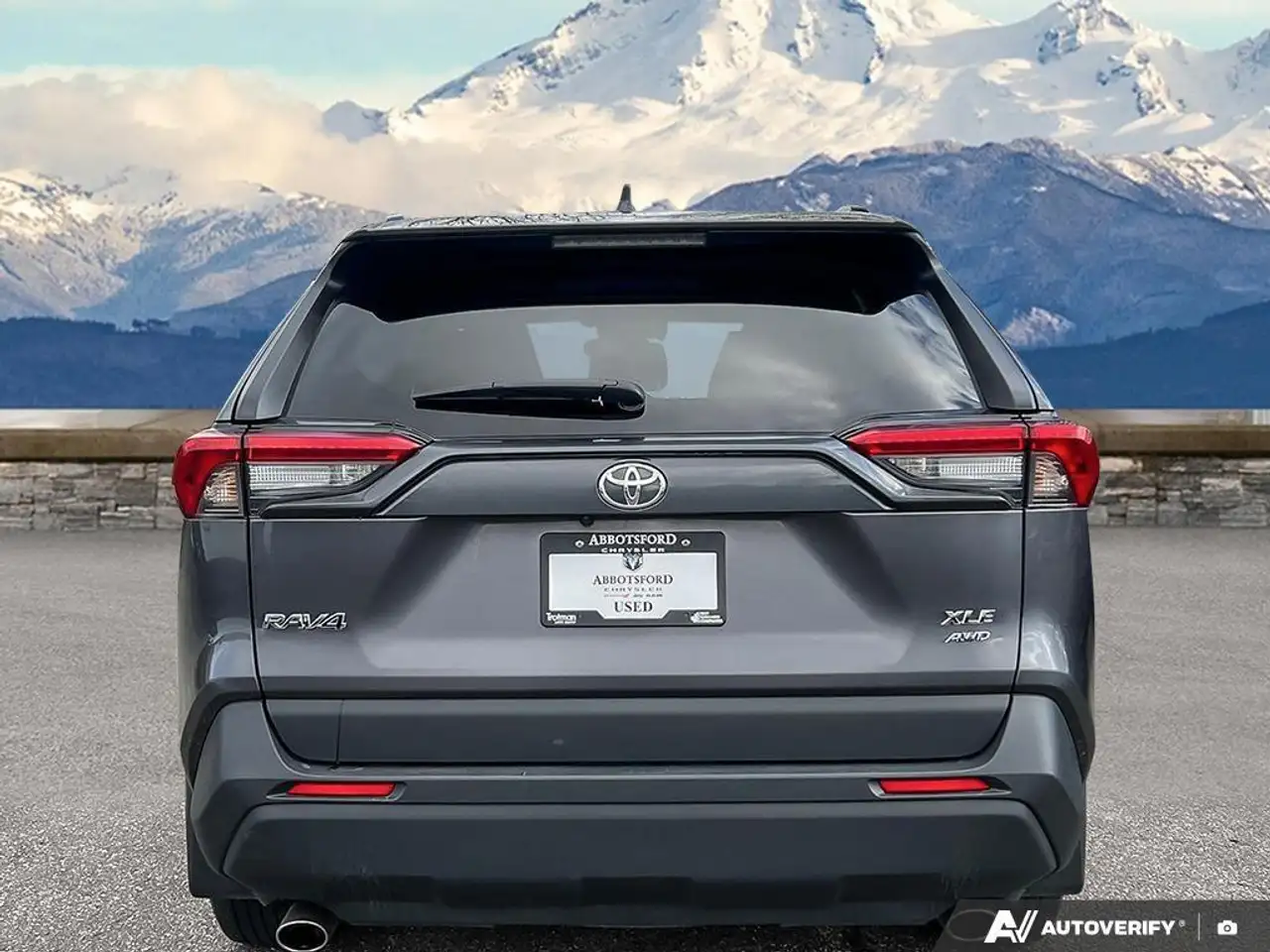 Toyota RAV 4 снимка Toyota RAV 4