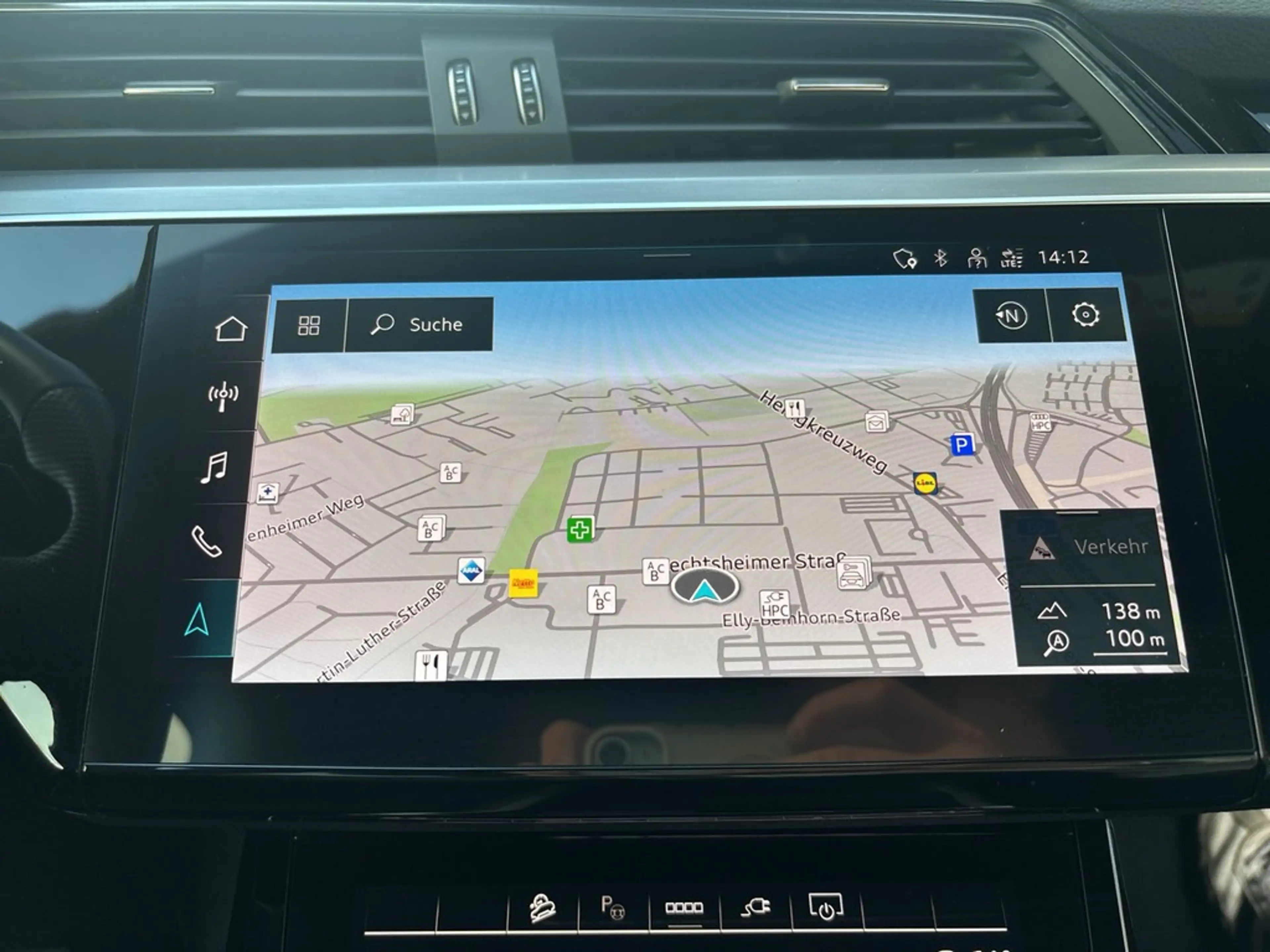 Audi Q8 e-tron S line 50 quattro *Matrix*B&O*360°* — photo 11