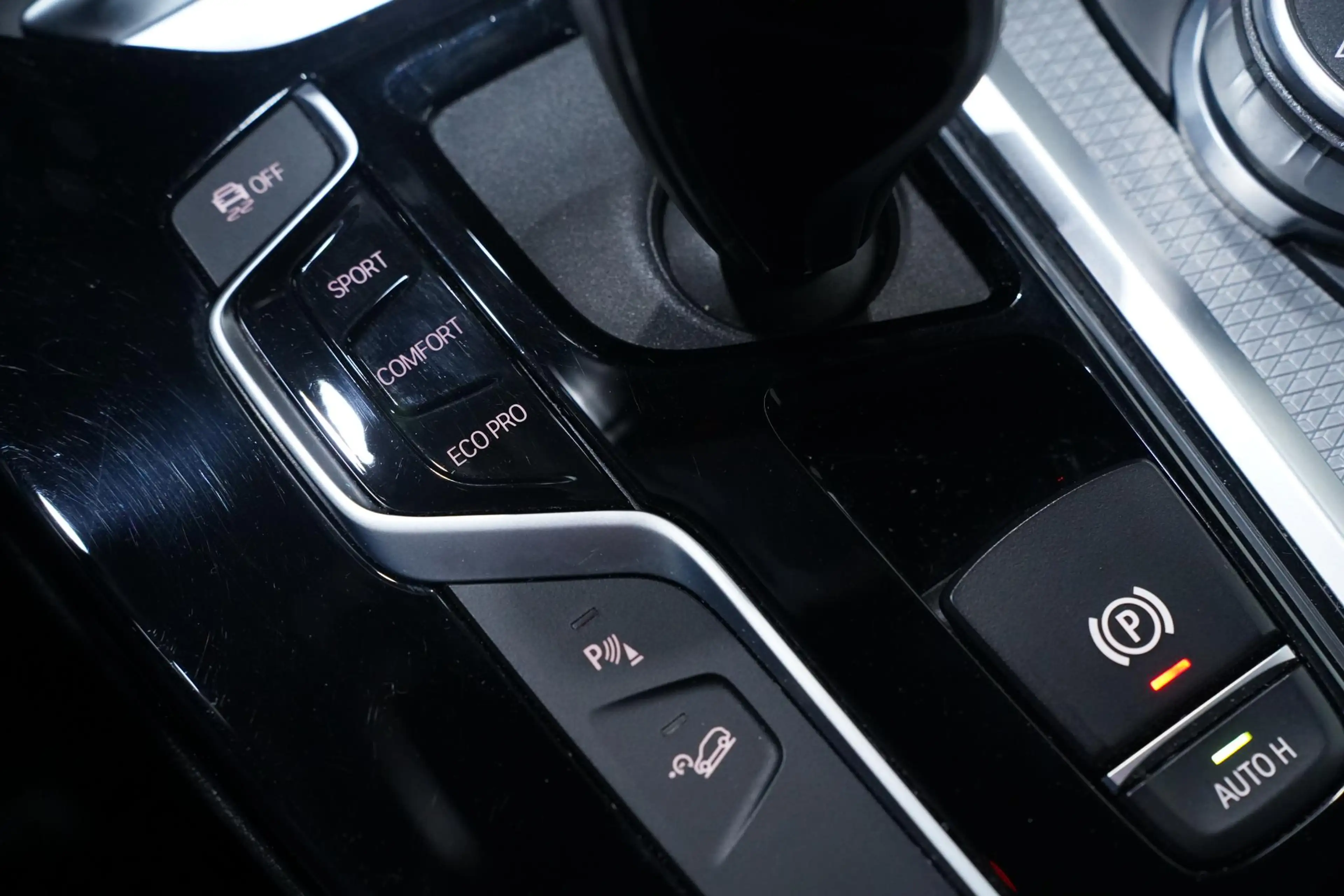 BMW X4 xDrive20i M Sport Nap Apple Carplay Leder 21 Inch — photo 30