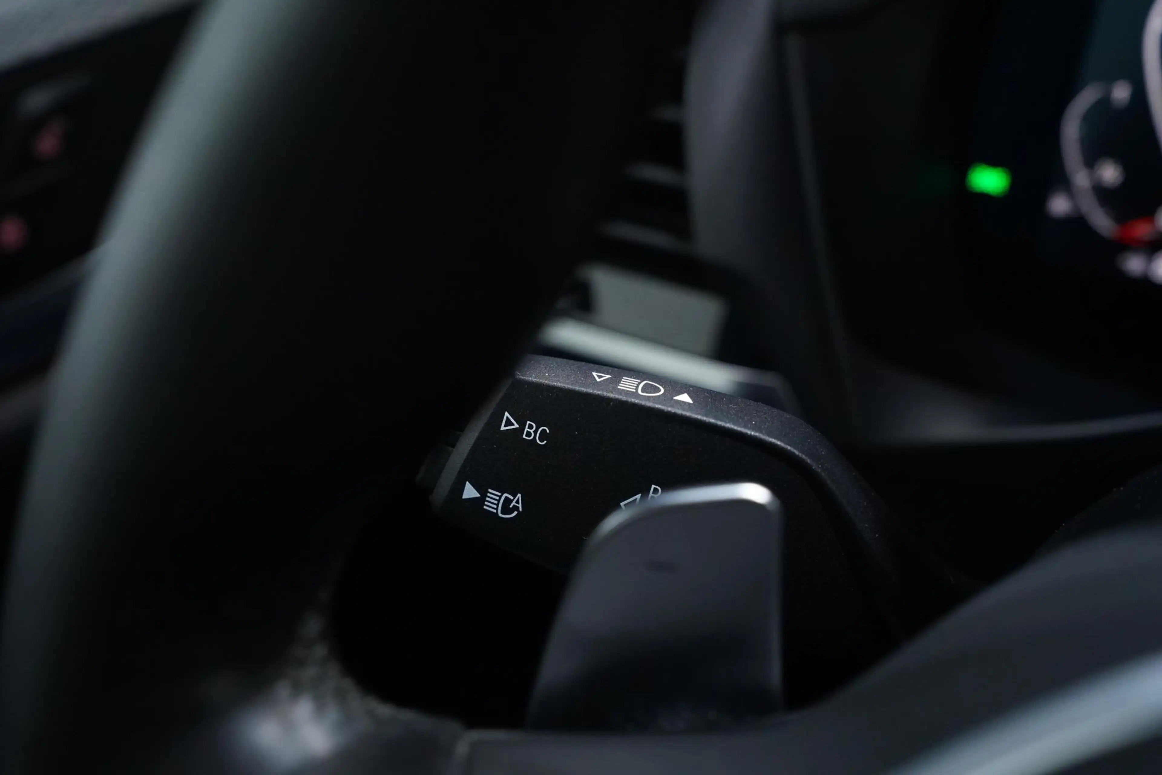 BMW X4 xDrive20i M Sport Nap Apple Carplay Leder 21 Inch — photo 27