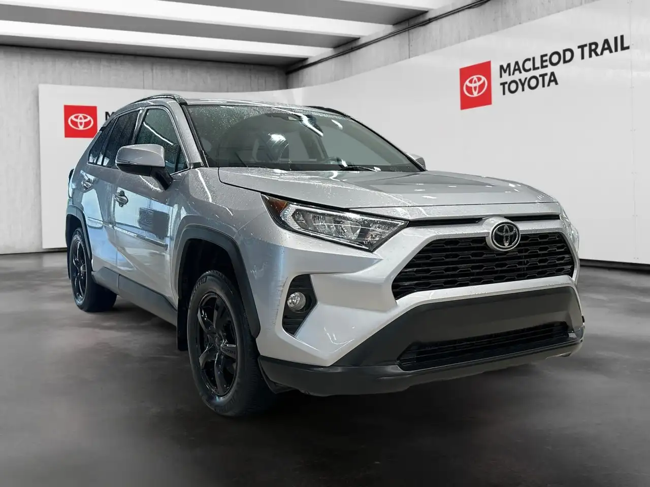 Toyota RAV 4 снимка Toyota RAV 4