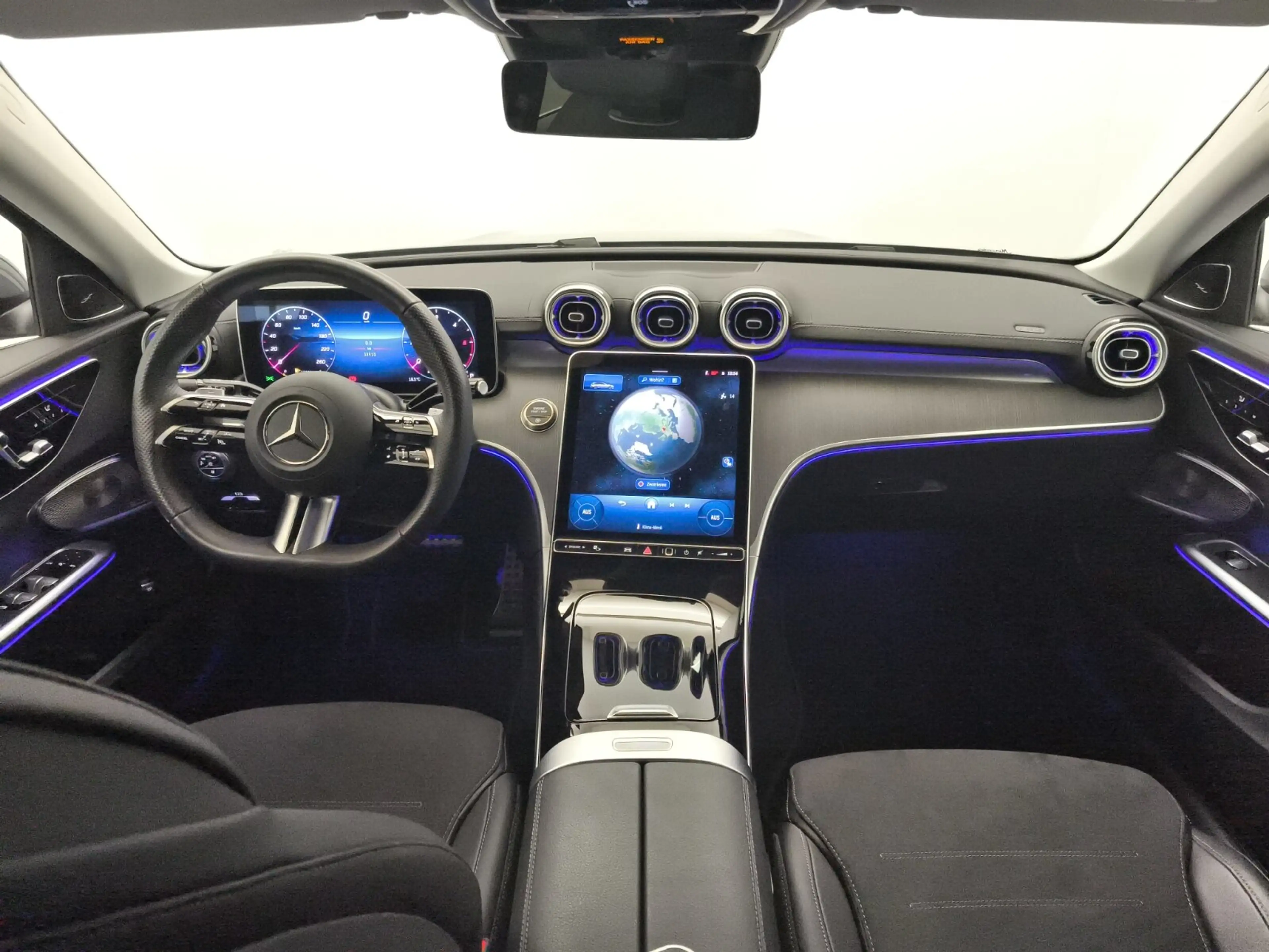 Mercedes-Benz C 300 C 300 T d AMG Advanced+ FahrassiPlus Burmester LED — photo 18