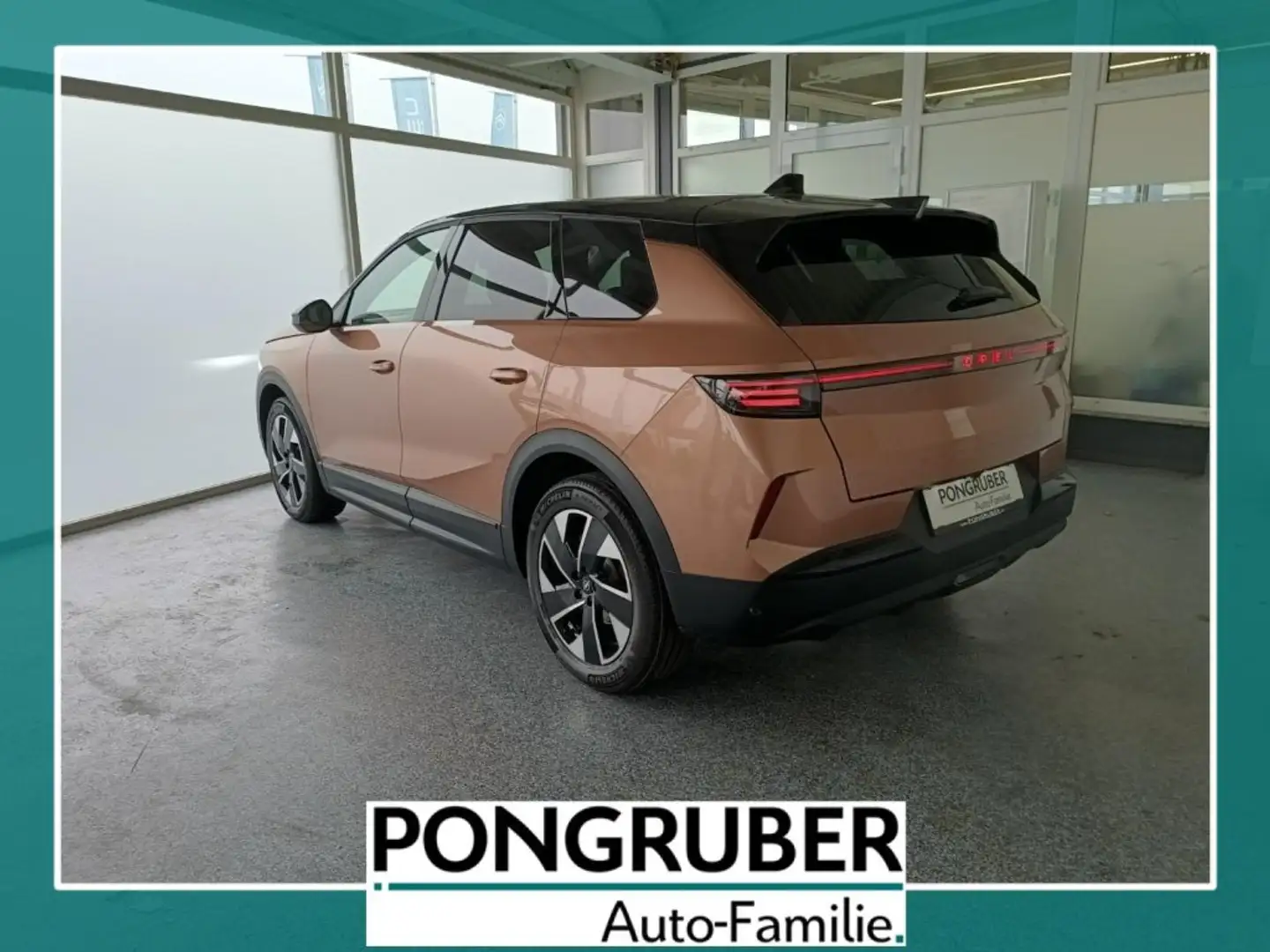 Opel Grandland Hybrid. GS. 1.2 Direct Injection Turbo. 107 kW (145 PS). 6-G Bruin - 2