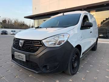 1.5 Blue dCi 8V 95CV Essential 2020