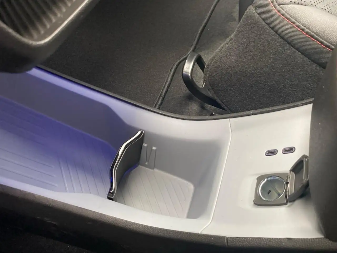 Chevrolet Bolt снимка Chevrolet Bolt