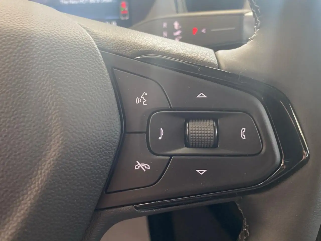Chevrolet Bolt снимка Chevrolet Bolt