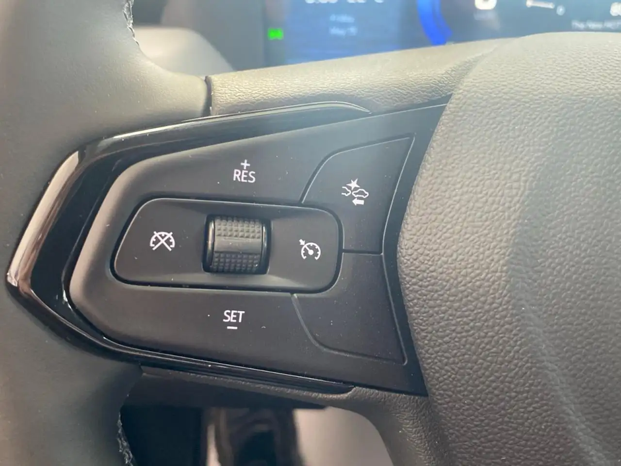 Chevrolet Bolt снимка Chevrolet Bolt