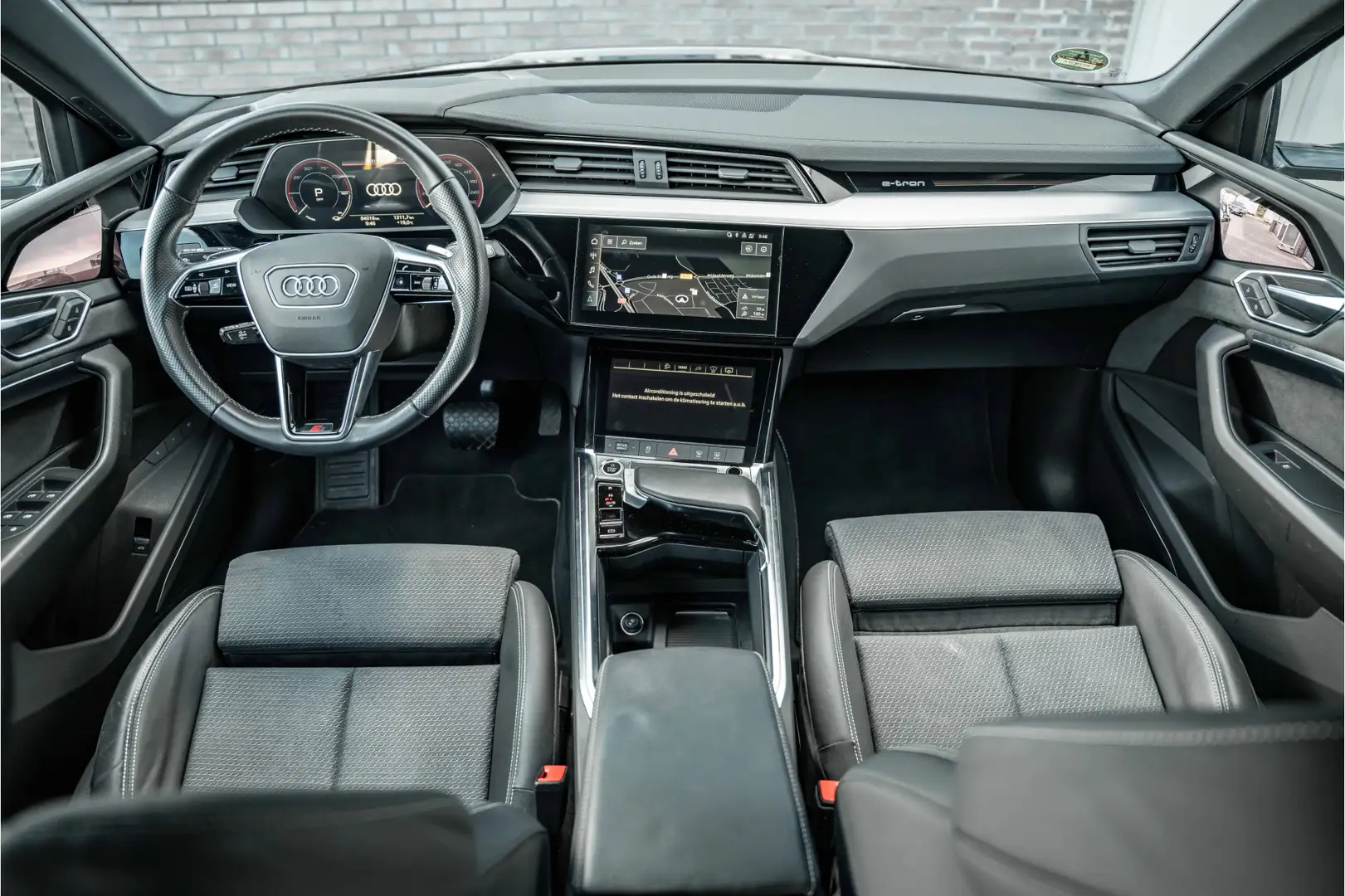 Audi e-tron Sportback 50 quattro Advanced edition Plus | S-lin Zwart - 2