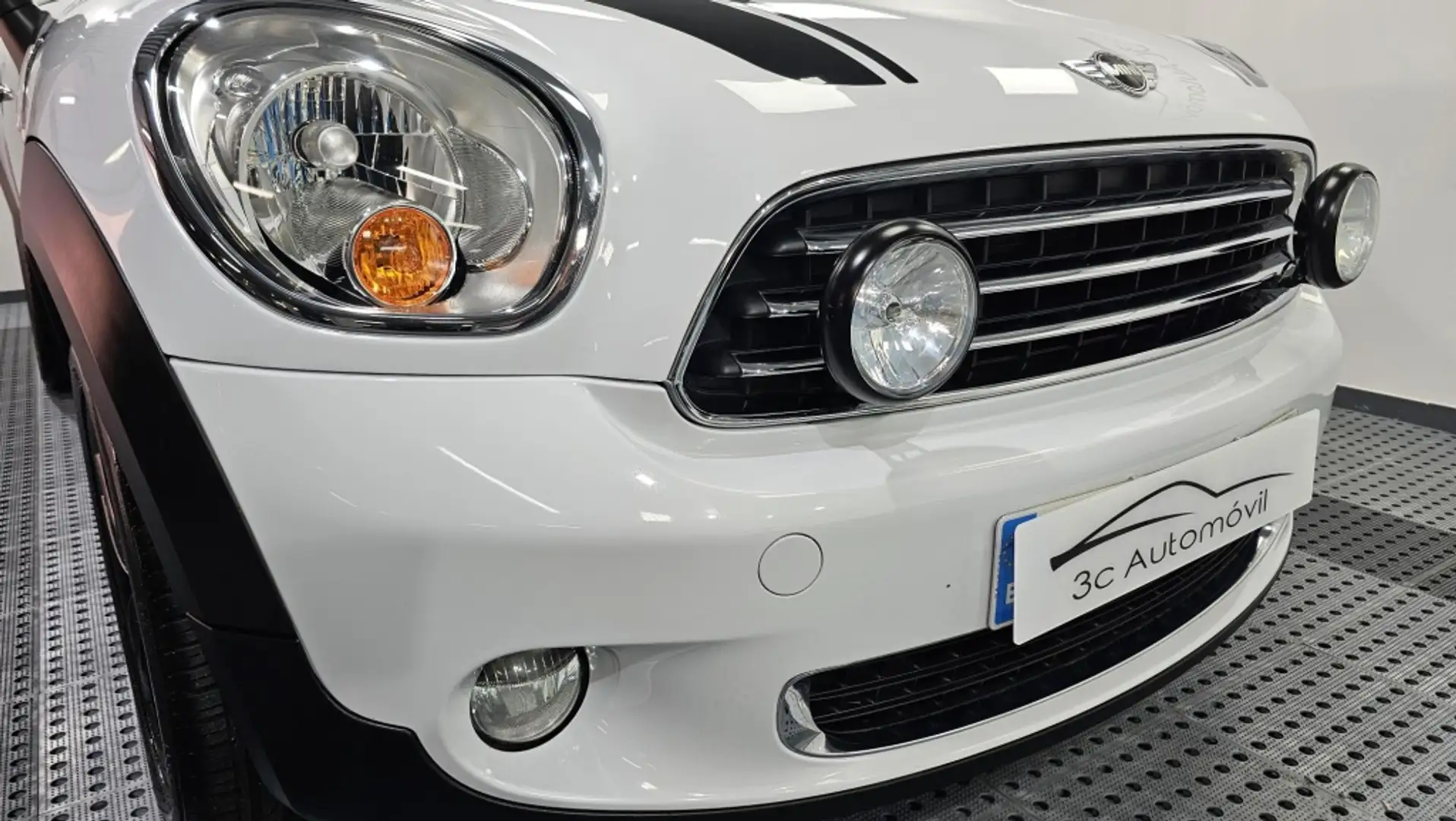 MINI MINI Countryman Berlina  Manual de 5 Puertas Blanco - 2