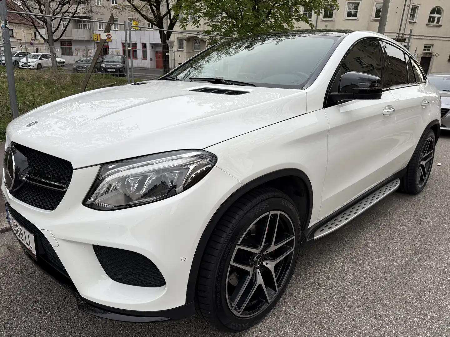 Mercedes-Benz GLE 350 d Coupé 4MATIC Aut. - 1