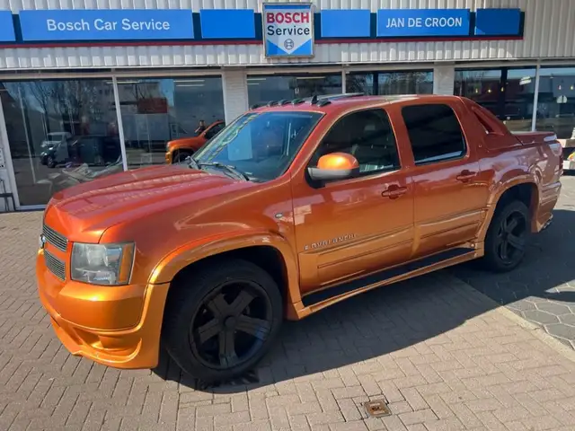 Chevrolet Avalanche 5.7 V8 4x4 Southern Comfort #UNIEK