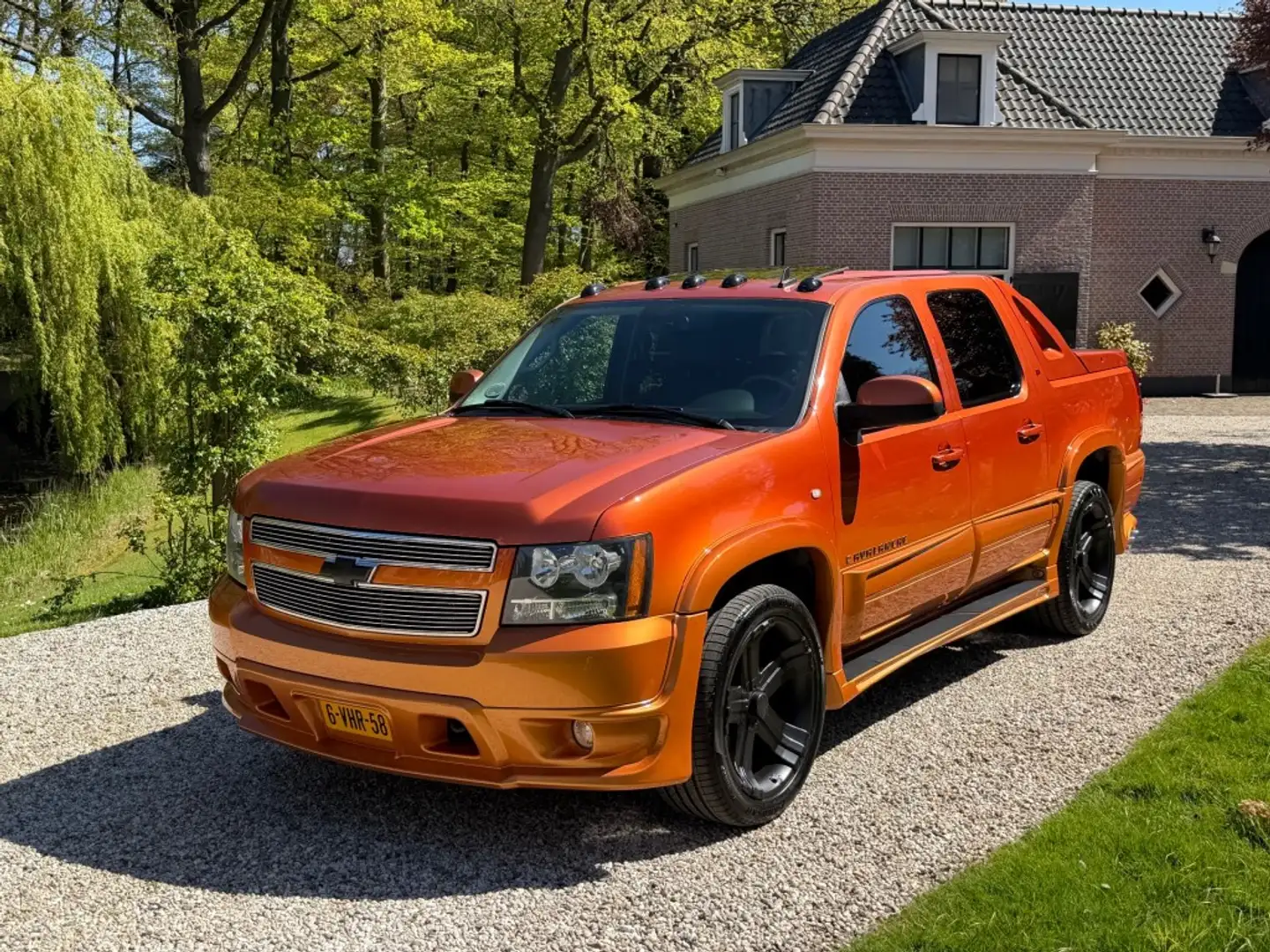 Chevrolet Avalanche 5.3 V8 4x4 Southern Comfort #UNIEK Orange - 1