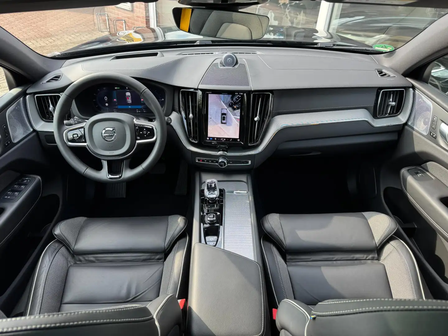 Volvo XC60 2.0 T8 AWD Polestar Engineered I Voll Opties! I Zwart - 2