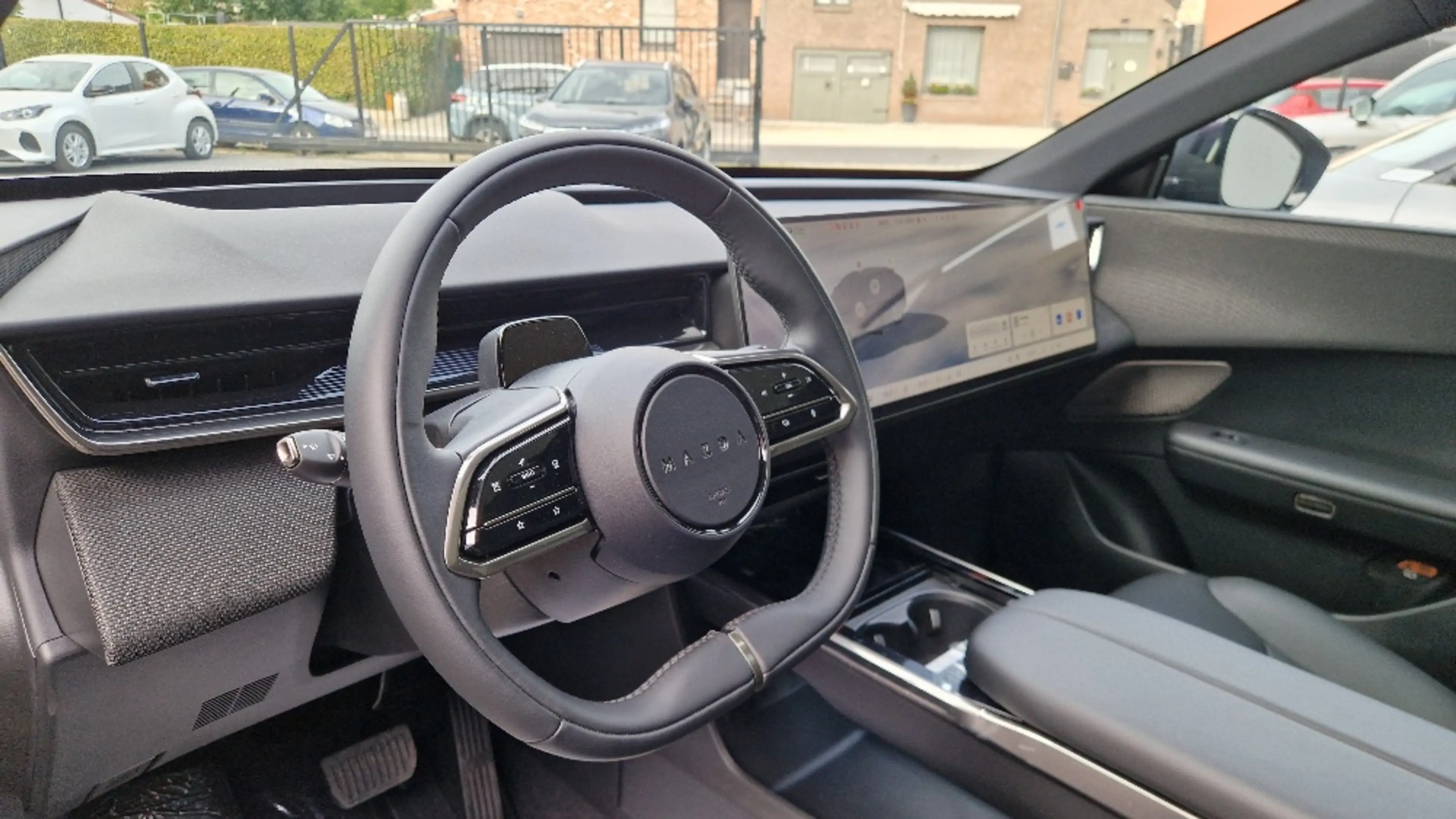 Mazda CX-6e CX-6e 78 kWh Takumi — photo 6