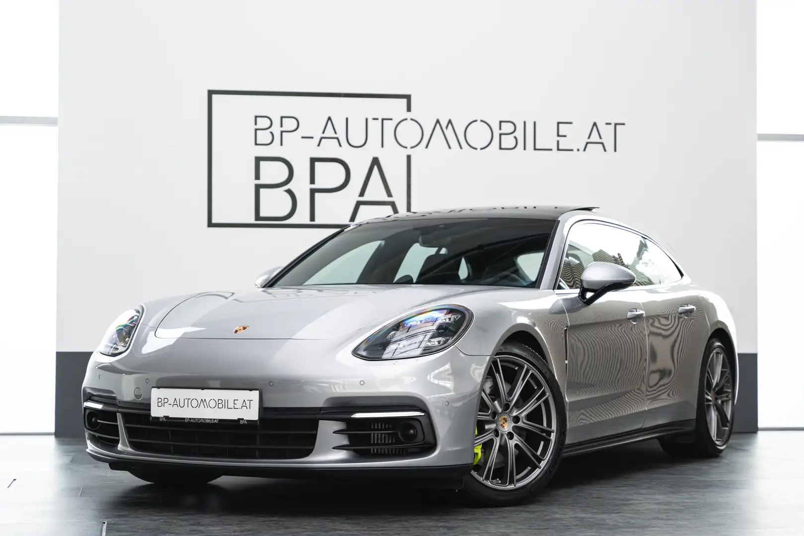 Porsche Panamera 4 E-Hybrid Sport Turismo/ Service NEU / Garantie / Silber - 1