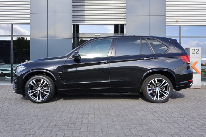 BMW X5 xDrive 35i High Executive / Panodak /Leer/ Trekhaa — photo 5