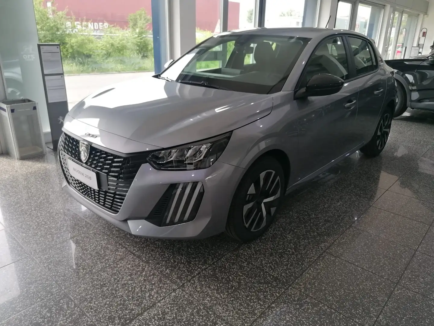 Peugeot 208 1.2 hybrid Style 110cv e-dcs 6  (I-Move) Km 0 Gris - 2