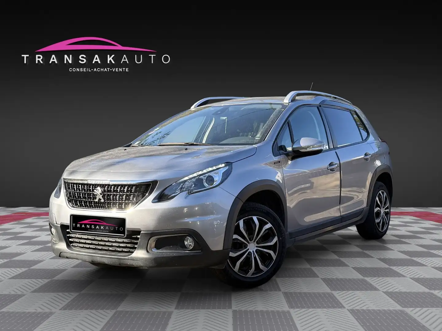 Peugeot 2008 2008 PureTech 82ch S\u0026amp;S BVM5 Signature Gris - 1