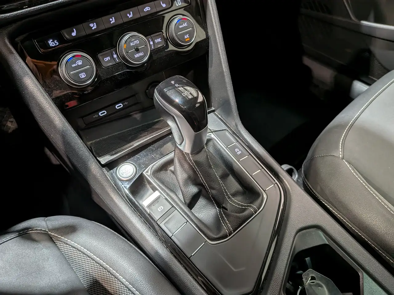 Volkswagen Taos снимка Volkswagen Taos