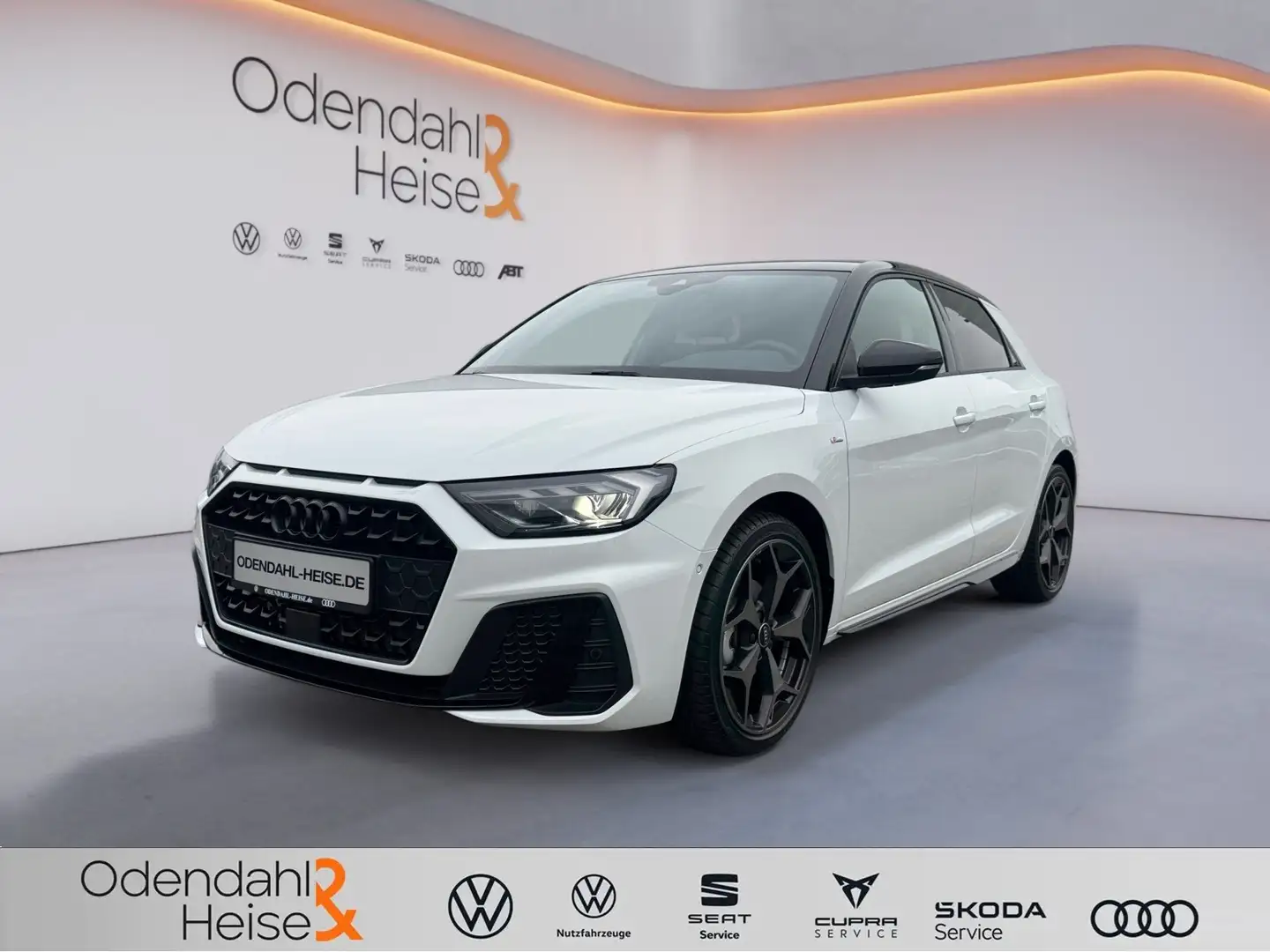 Audi A1 Sportback S line 35 TFSI 110(150) kW(PS) S tron Weiß - 1