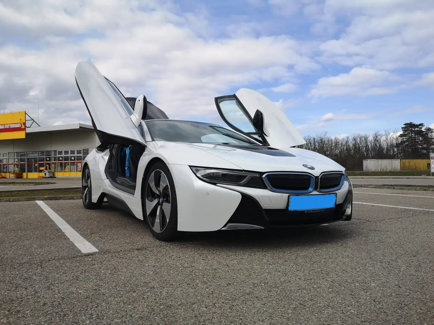 BMW i8 PHEV Range Extender - 1