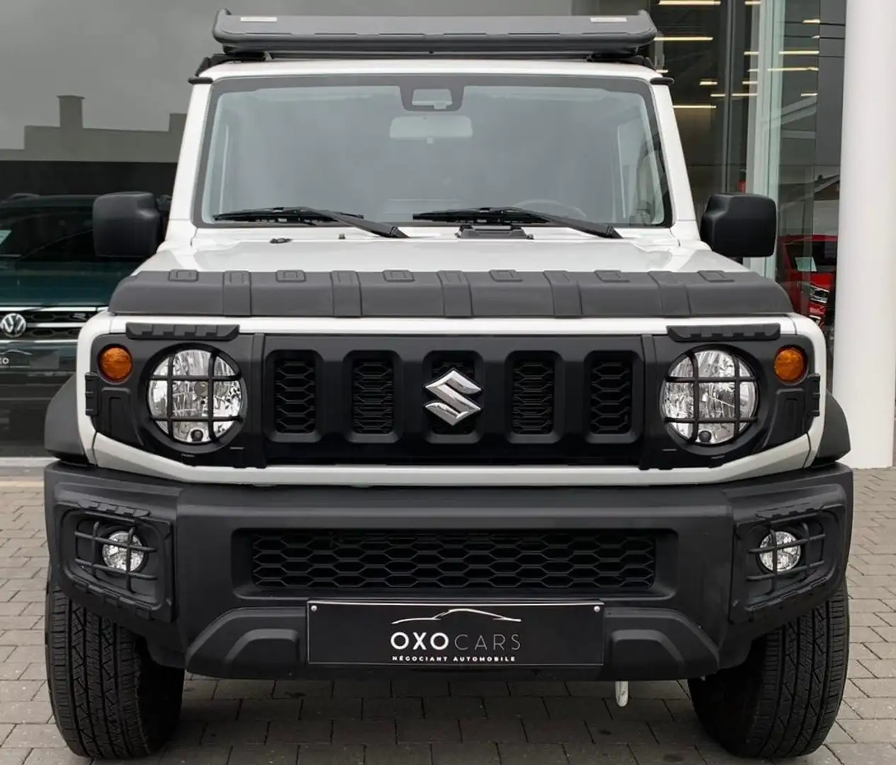 Suzuki Jimny 1.5i 4x4 / ALLGRIP  / CONFIGURATION UNIQUE / Gris - 2