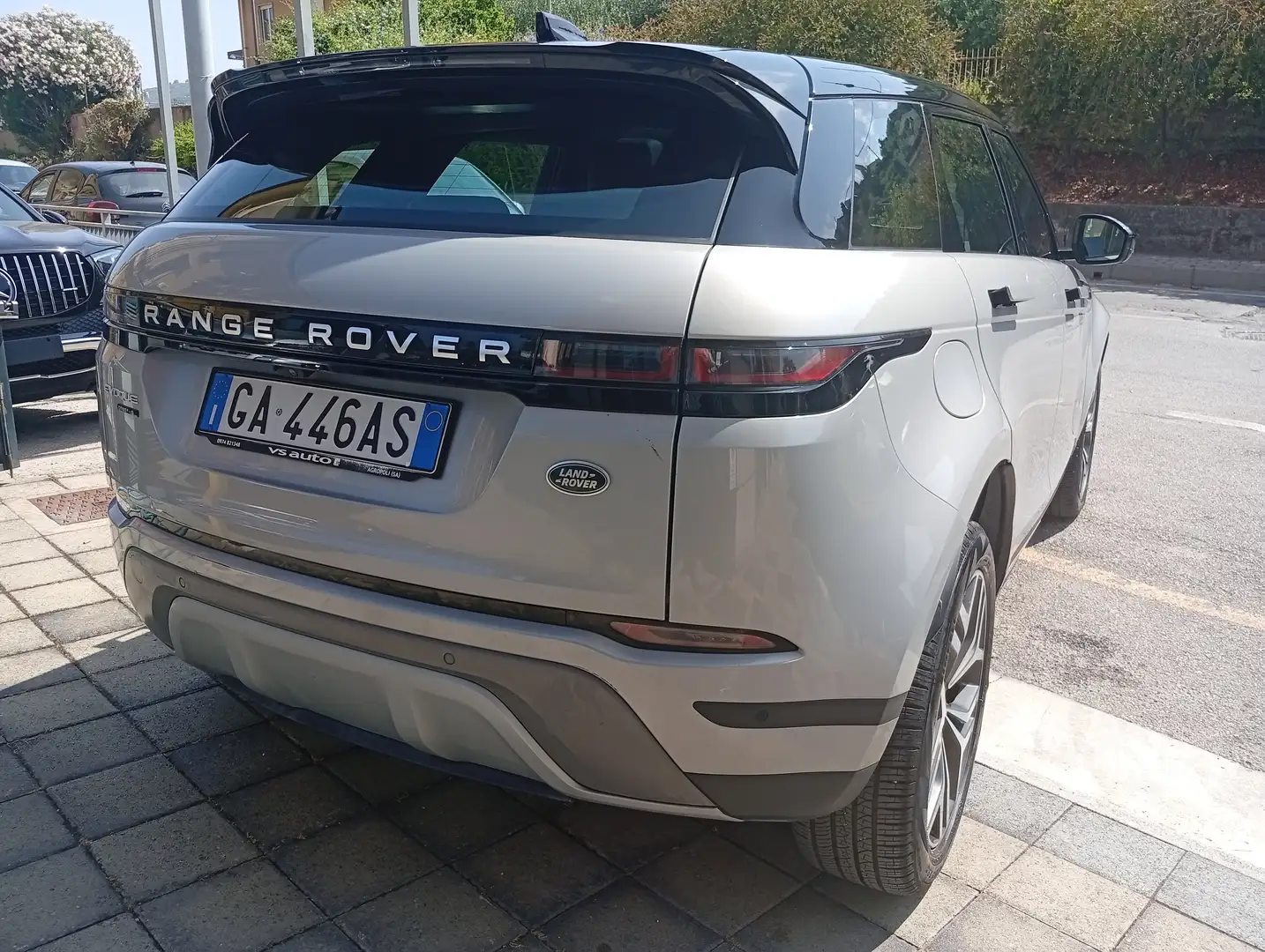 Land Rover Range Rover Evoque 2.0d i4 S fwd 150cv Gris - 2