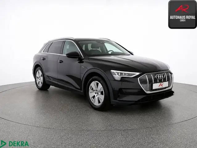Audi E-Tron view 7