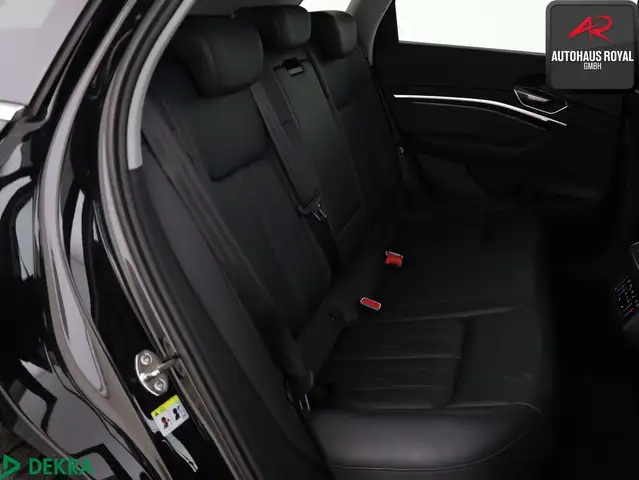 Audi E-Tron view 12