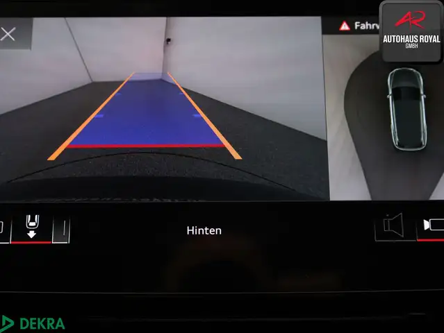 Audi E-Tron view 20
