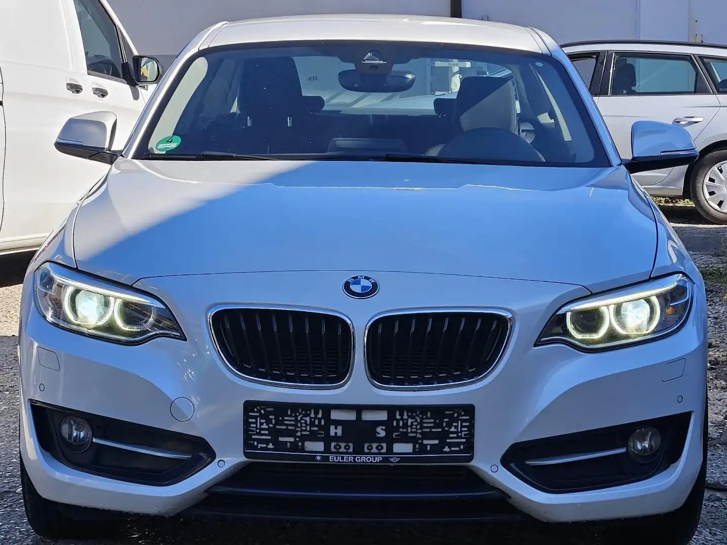 BMW 218 218 i Coupe Sport Line Weiß - 2