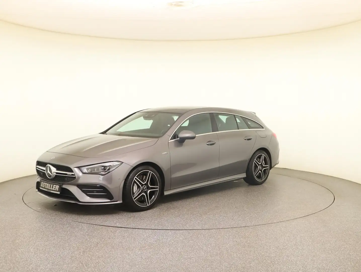 Mercedes-Benz CLA 35 AMG SB 4M MBUX+PANO+AHK+KAM+18"+Multibeam Grau - 2