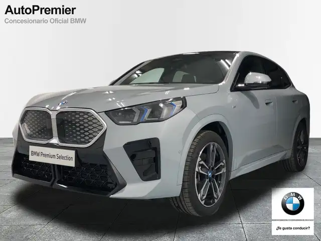 BMW iX2 xDrive30A
