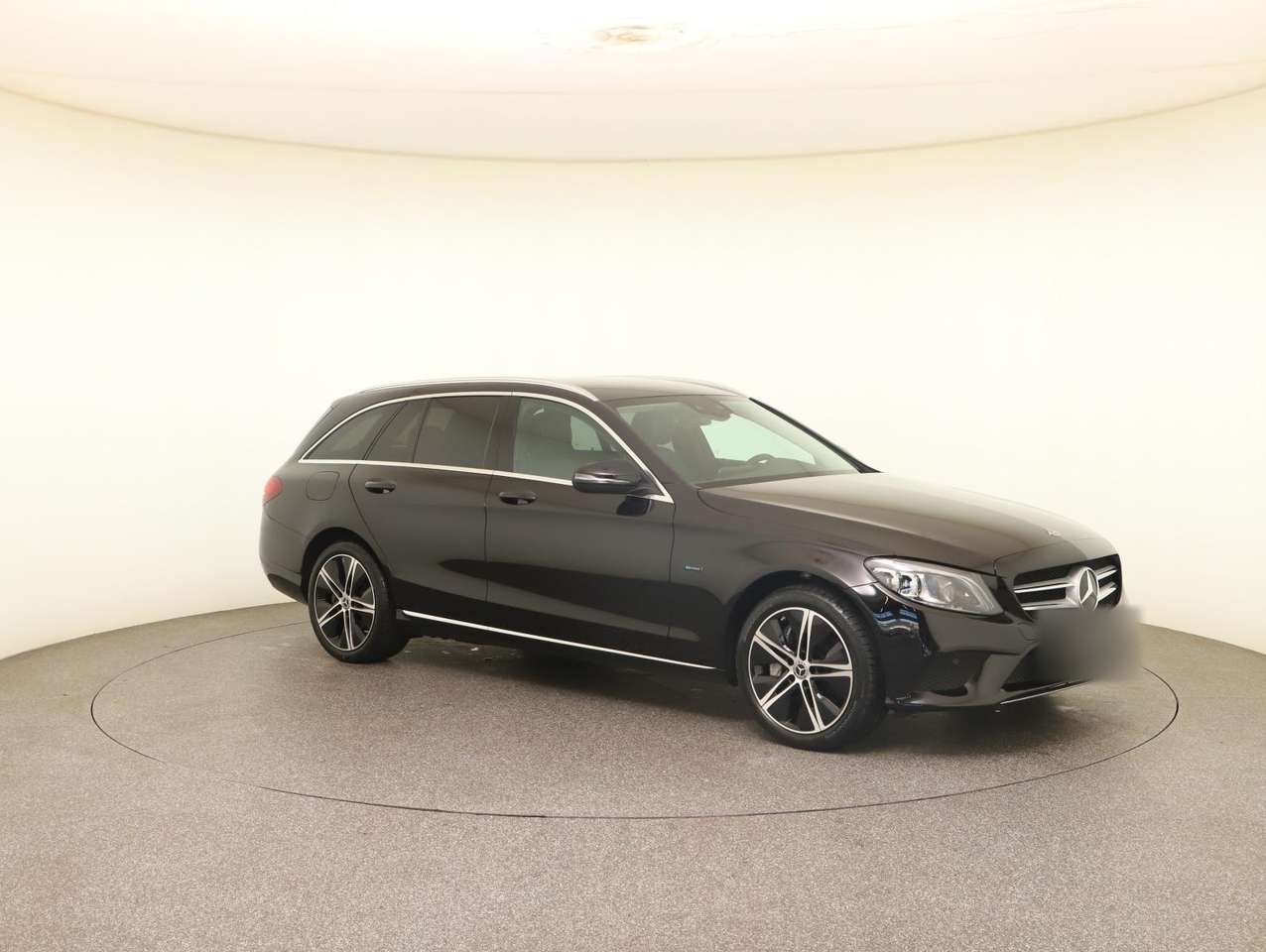 Mercedes-Benz-C 300-T de Avantgarde+Exclusive Comand+Distr+LED