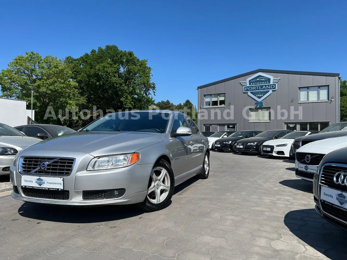 Volvo S80 Lim. 2.5 T Momentum/LL S-Heft/Tempo/HU NEU Silber - 1