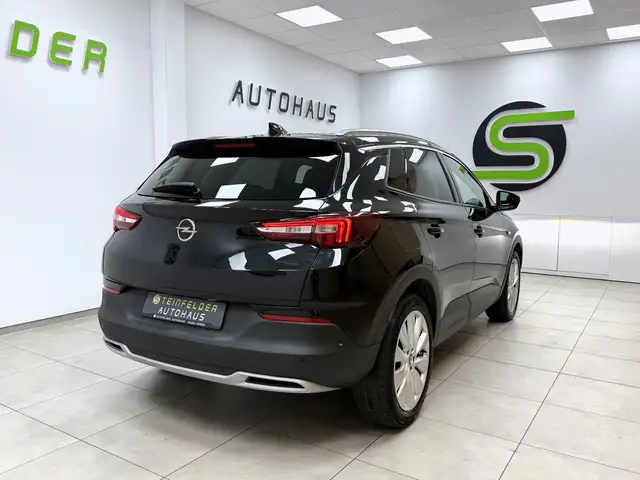 Opel Grandland view 7