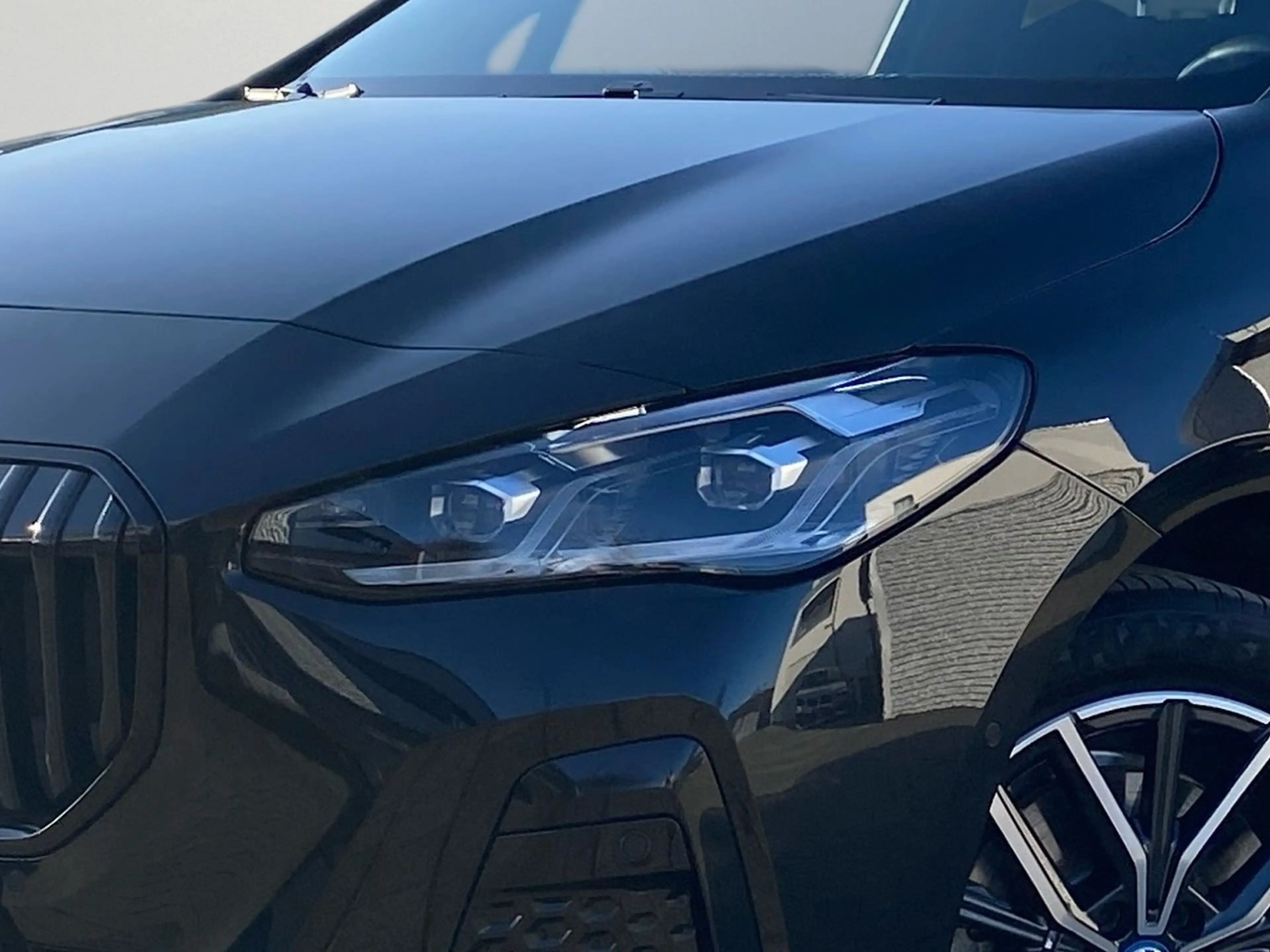 BMW 230 e xDrive Active Tourer — photo 5