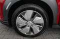 Hyundai KONA EV Premium 64 kWh|Navi|Stoelverwarming|Clima|CCS Rood - thumbnail 12