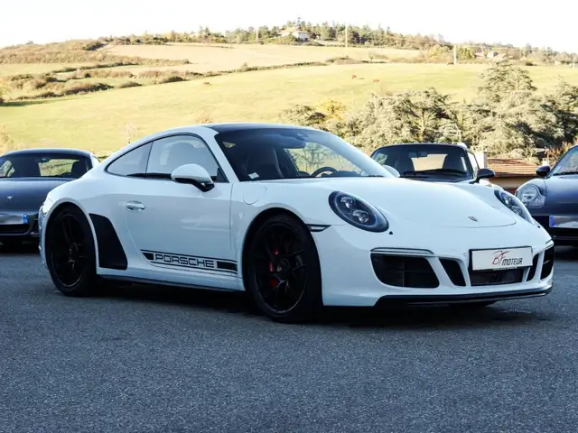 Porsche 991 991.2 Carrera 4 GTS 3.0L 450ch PDK LIFT / TO / PDLS + / CHRONO