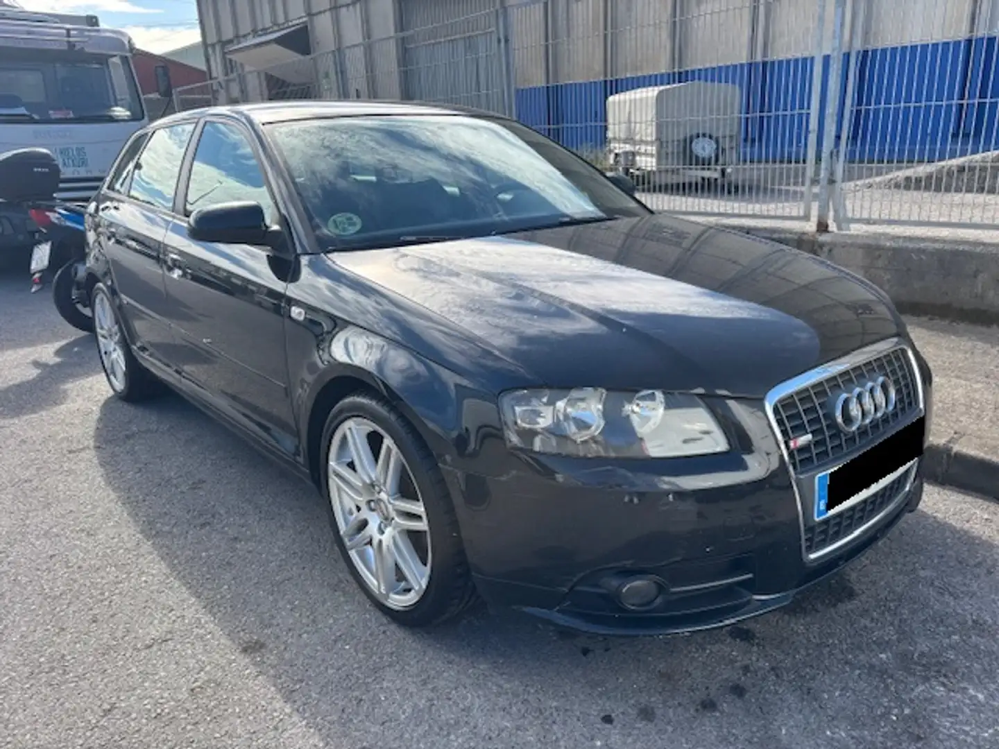Audi A3 Sportback 1.9TDI S line edition Negro - 2