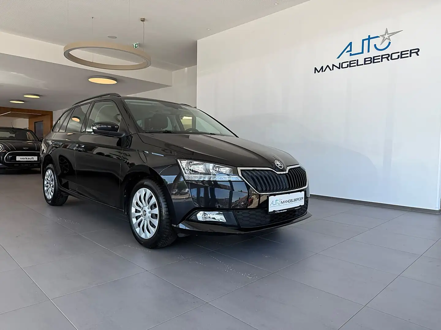 Skoda Fabia Combi Ambition 1,0 TSI Schwarz - 1