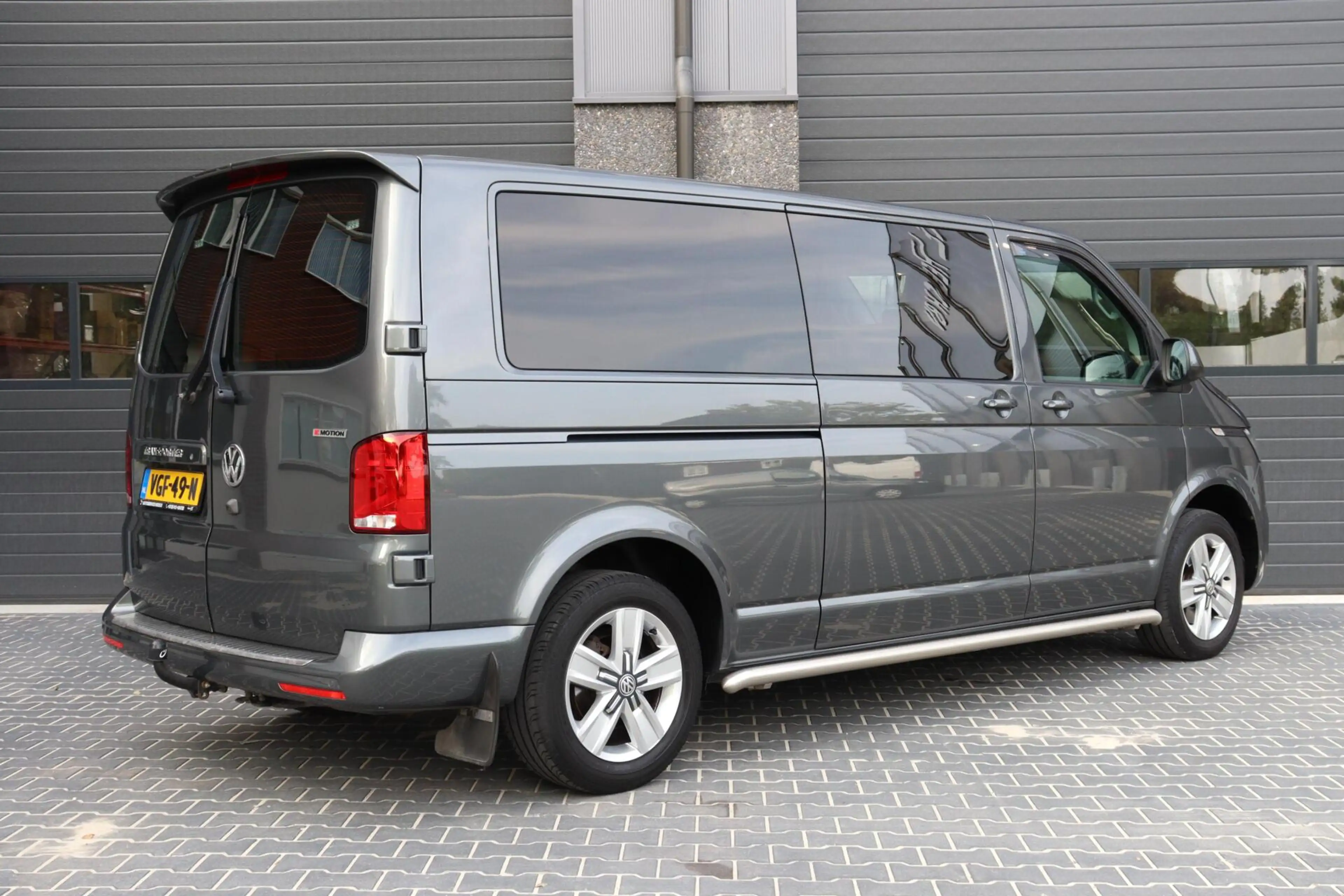Volkswagen T6.1 Transporter 2.0 TDI L2H1 l 4MOTION l 2x SCHUIFDEUR l AUTOMAAT — photo 3