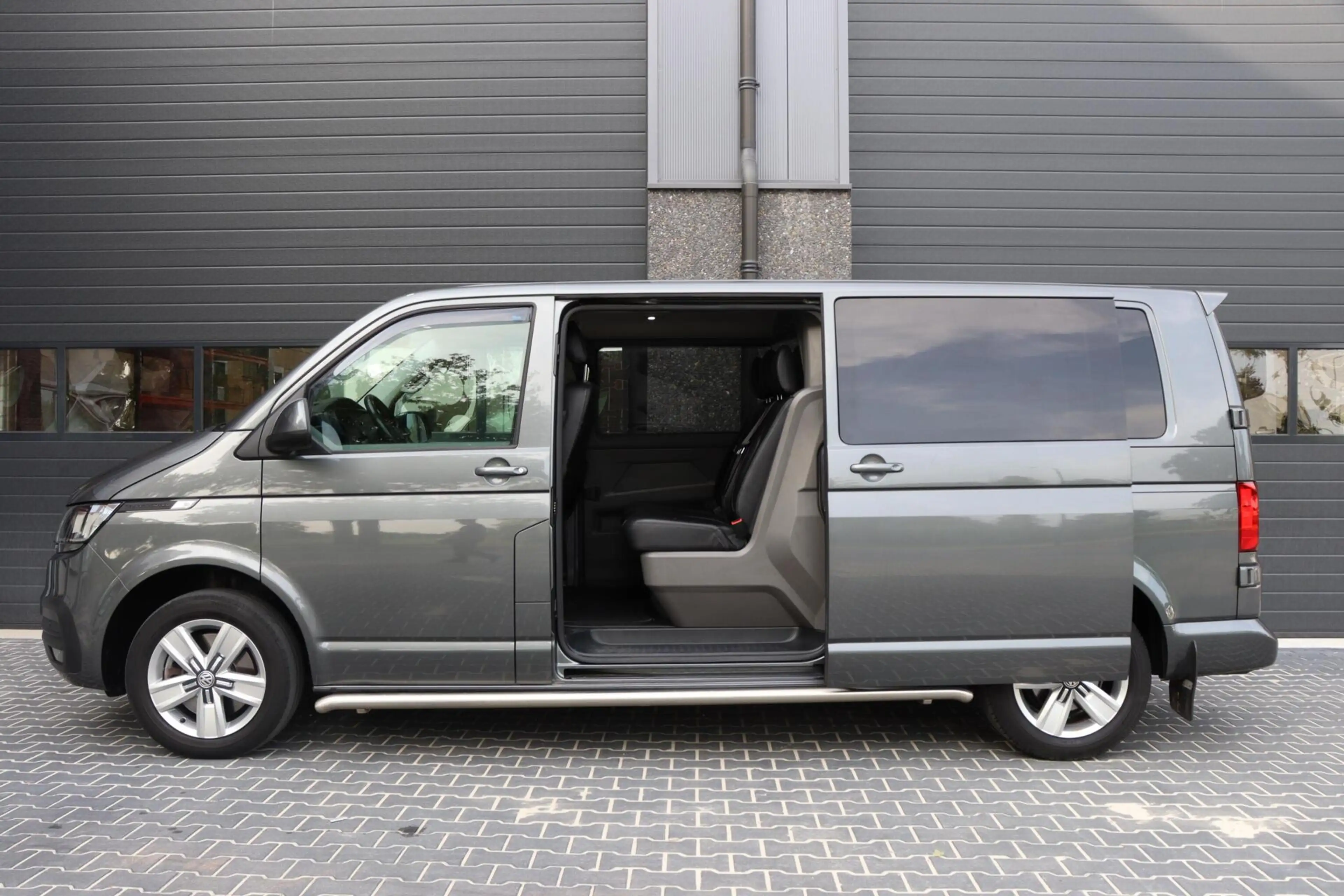 Volkswagen T6.1 Transporter 2.0 TDI L2H1 l 4MOTION l 2x SCHUIFDEUR l AUTOMAAT — photo 14
