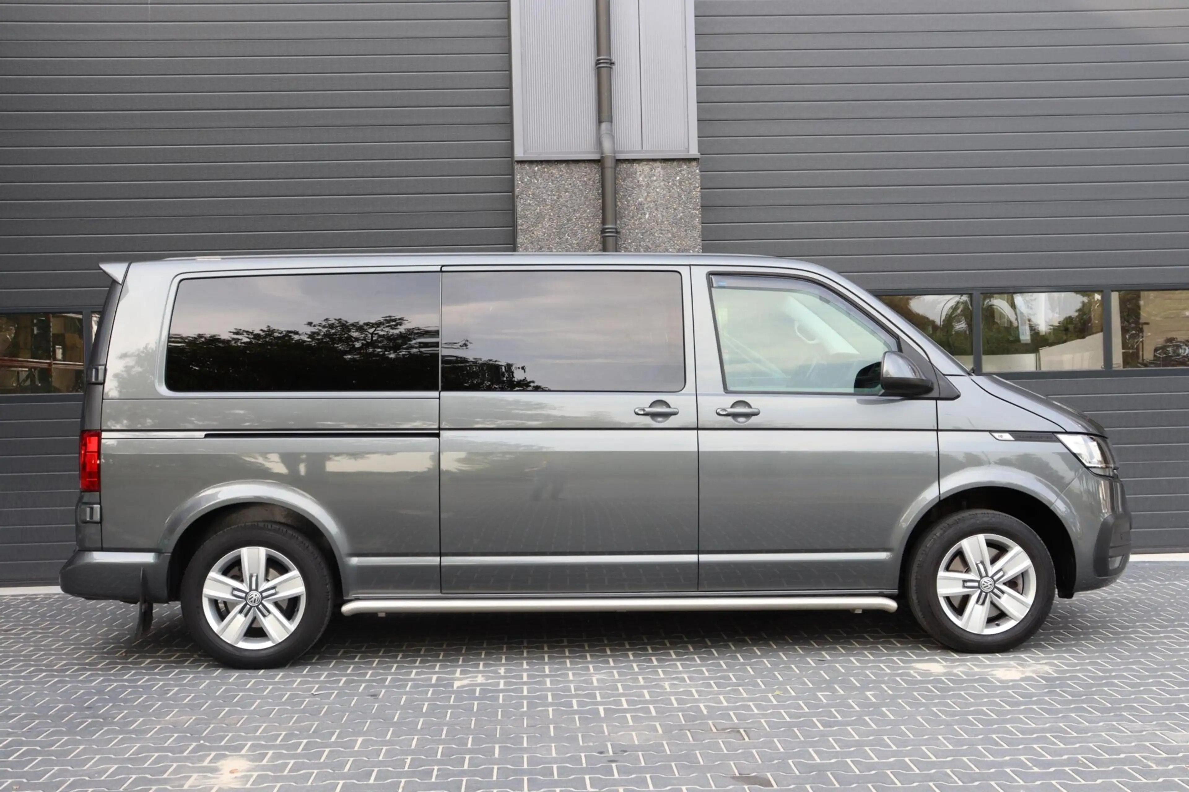 Volkswagen T6.1 Transporter 2.0 TDI L2H1 l 4MOTION l 2x SCHUIFDEUR l AUTOMAAT — photo 15