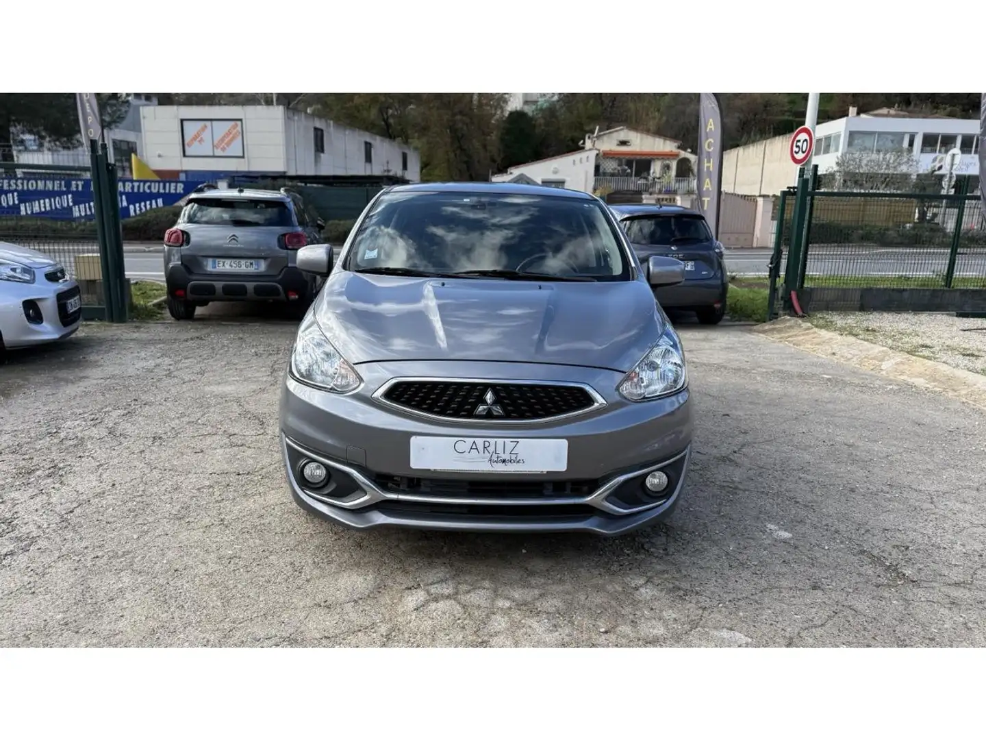 Mitsubishi Space Star Space Star 1.2i 80cv Invite Grau - 2