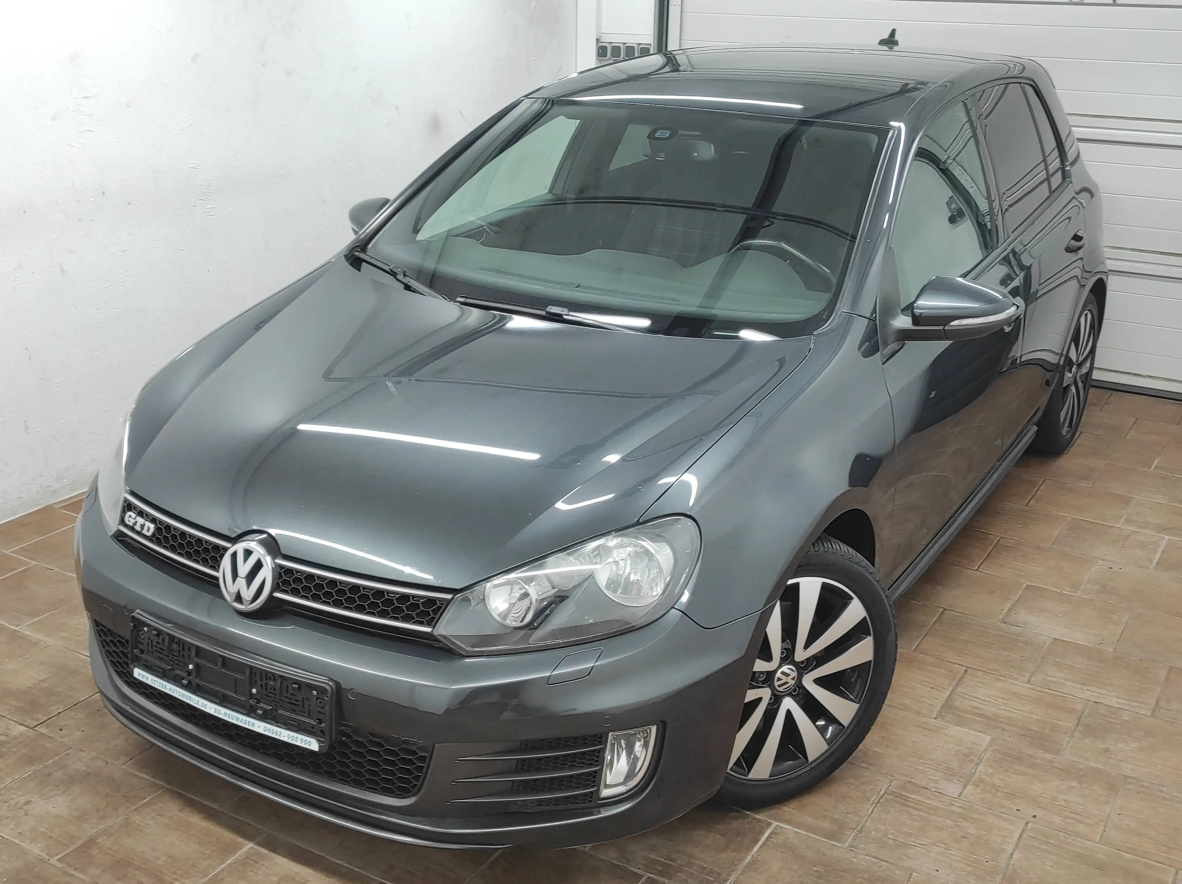 Volkswagen Golf GTD 2.0 TDI KLIMAA NAVI TEMP BC SHZ PDC AHK 6-GANG TEMP BC — photo 2