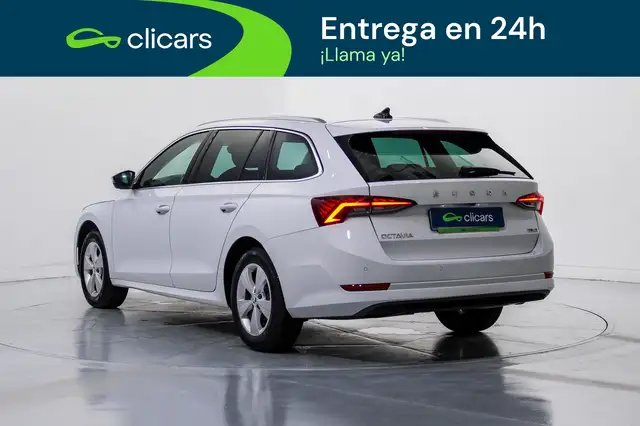 Skoda Octavia view 9